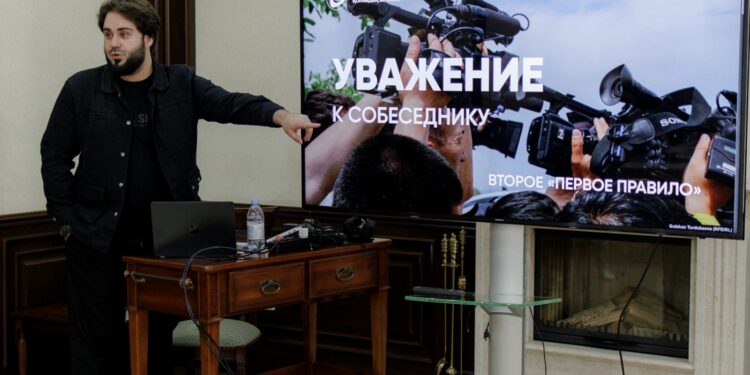 Фейки и сенсации: как казахстанцам защититься от информационных ловушек