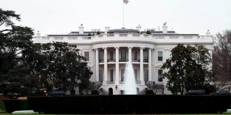 США готовятся выбрать президента в 60-й раз