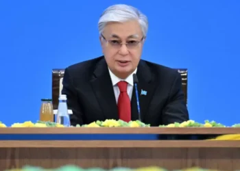 Токаев поручил принять меры по обеспечению безопасности в связи с эскалацией ситуации вокруг Украины