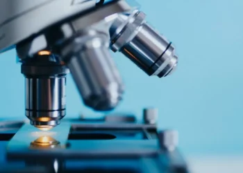 Исследования нового препарата показали эффективность 99% против ВИЧ