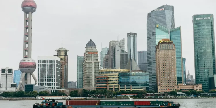 Торговля, инвестиции, технологии: как Китай меняет экономику Казахстана