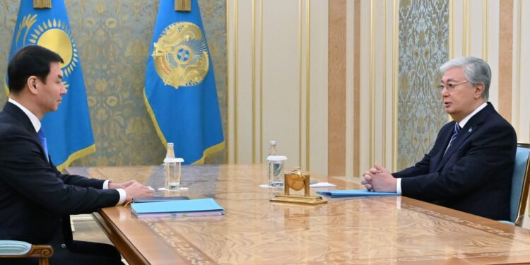 Токаев поставил задачи Сатыбалды