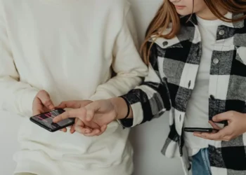 Мобильная связь и Интернет дорожают в Казахстане: насколько вырастут тарифы