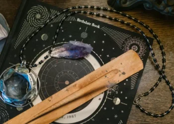 Астропрогноз благоволит пяти знакам в год Змеи