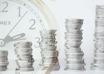 Закредитованность казахстанцев растет не по дням: проблемных займов все больше