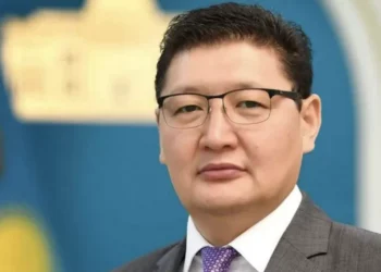 Берик Уали освобожден от должности пресс-секретаря Токаева