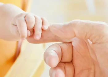 Дефицит квот на ЭКО: сколько семейных пар смогут пройти процедуру бесплатно в 2025 году