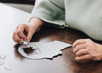 Сколько казахстанцев состоят на учете в центрах психического здоровья