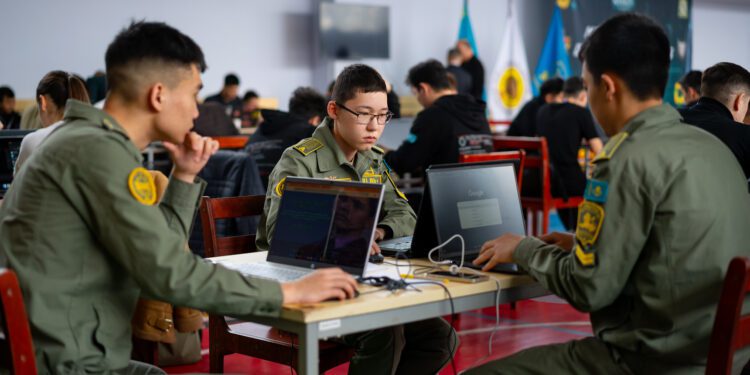 В лицее «Арыстан» готовят защитников цифрового фронта
