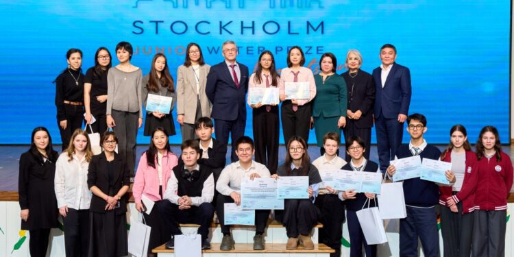 Будущее водных ресурсов в руках молодежи: итоги Kazakhstan Junior Water Prize 2025