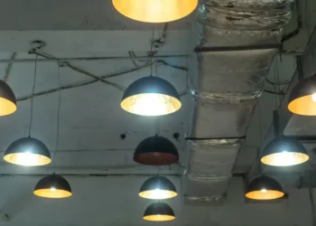 Тарифы на свет в Астане повысят с мая: что ждать населению и бизнесу