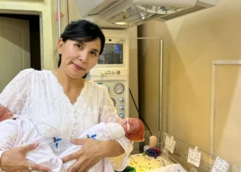 В Алматы родилась тройня без ЭКО — редкий случай