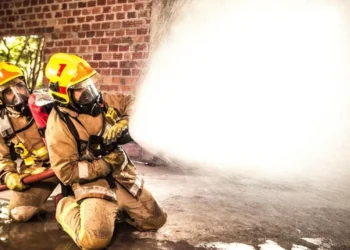 Крупный пожар на рынке в Астане: проводится эвакуация