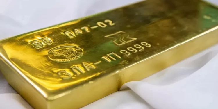 Сколько золота продали банки Казахстана в первом квартале