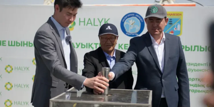 Фонд Halyk Кулибаева строит в Жанаозене спорткомплекс международного класса