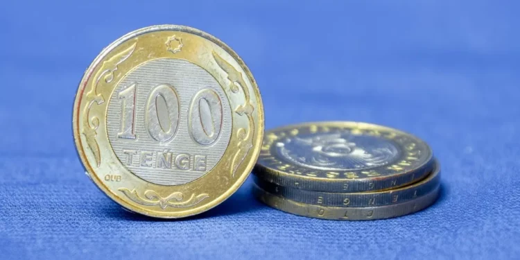 Экспорт падает, а импорт растет: что с торговлей в РК