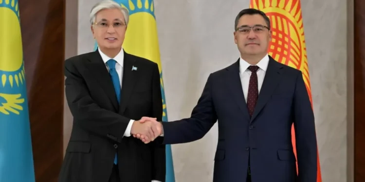 Токаев и Жапаров обсудили дальнейшее развитие эффективного сотрудничества