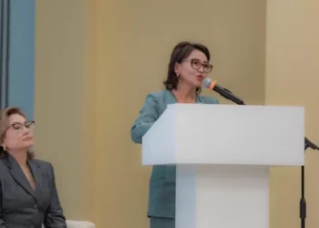 Известный эксперт Айгуль Ахметова представила новые инициативы для педагогов Мангистау