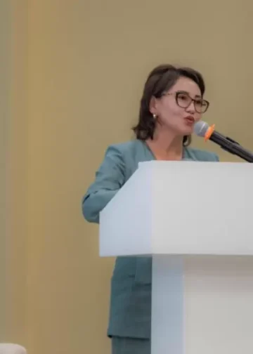 Известный эксперт Айгуль Ахметова представила новые инициативы для педагогов Мангистау