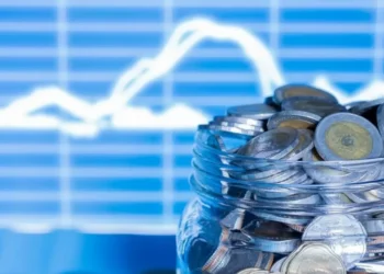 Пенсионные накопления в РК резко выросли на падении тенге