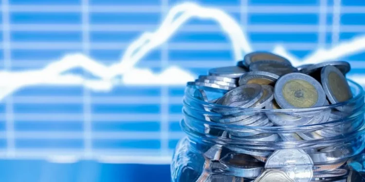 Пенсионные накопления в РК резко выросли на падении тенге