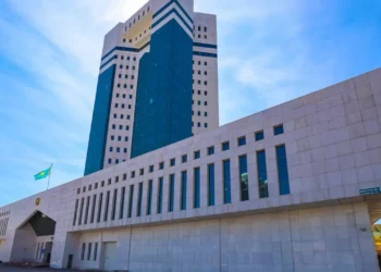 Реализация послания президента: 50% полок в магазинах займут казахстанские товары