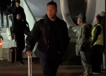 Как встретили футболистов «Реал Мадрид» в аэропорту Алматы