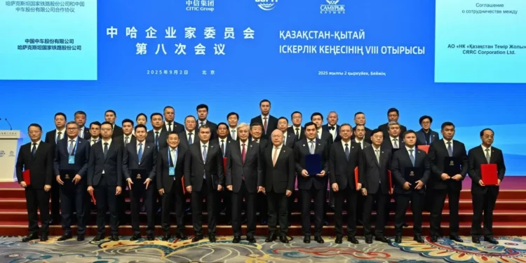 Казахстан и Китай подписали соглашений на 15 млрд долларов