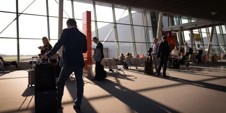 Каждый пятый авиарейс в Казахстане вылетает с опозданием