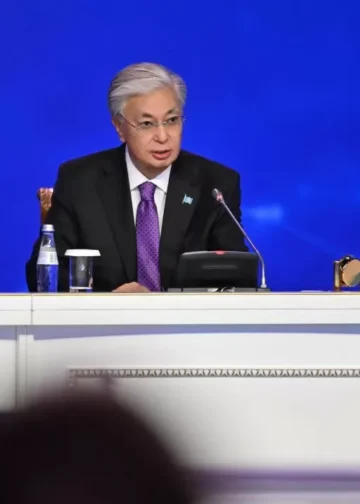 Токаев поручил создать исследовательский университет в области ИИ