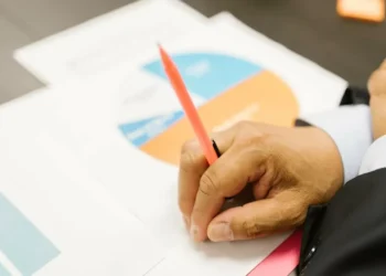 Решение по списку ОКЭД примут через две недели