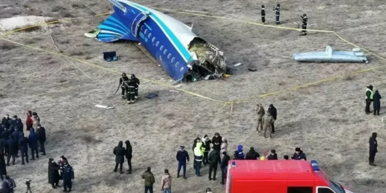 Расследование крушения самолета AZAL в Актау: когда объявят итоги