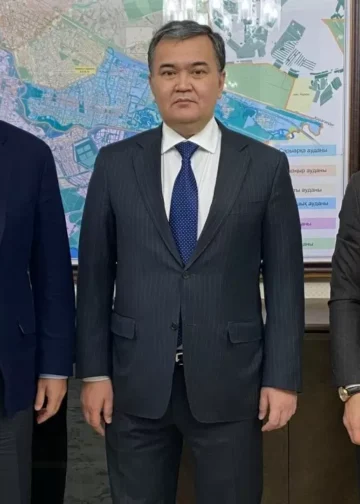 Аким Астаны обсудил с президентом ФНТ чемпионат мира по настольному теннису