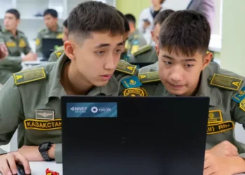 Основам кибербезопасности и конструирования дронов учат в лицее «Арыстан»