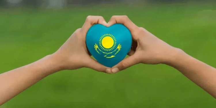 Президент, спортсмены и артисты: кого казахстанцы назвали героями 2025 года