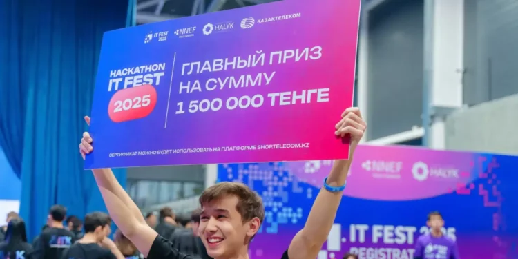 IT Fest 2025: студенты, школьники и молодые стартаперы сразились за 10 000 000 тенге