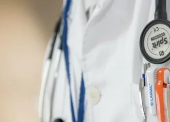 Как будут наказывать казахстанцев за нападение на медиков