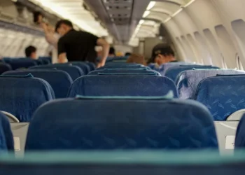 В Казахстане будут субсидировать детские авиабилеты при турах по стране