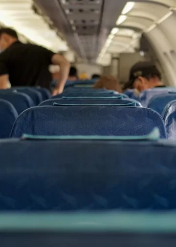 В Казахстане будут субсидировать детские авиабилеты при турах по стране