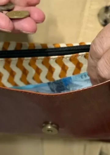 На сколько будут увеличены пенсии и пособия в Казахстане в 2026 году