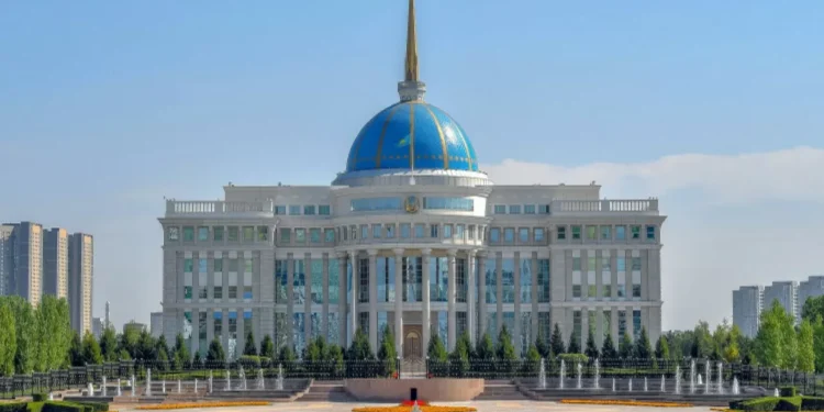 Президент РК выразил соболезнования в связи со смертью Асанали Ашимова