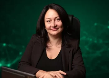 ИИ не вытесняет профессии, а создает новые