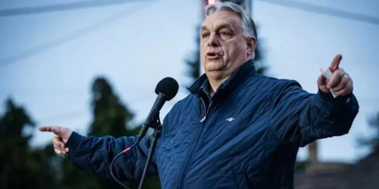 Орбан признал поражение на ключевых выборах в парламент
