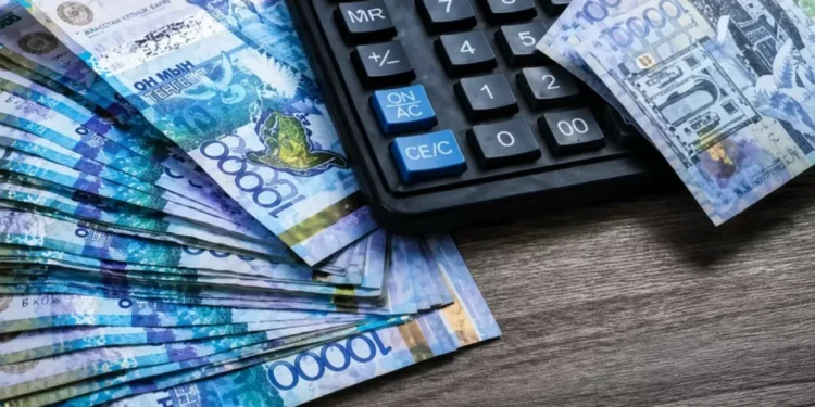 Штрафы на 17 млрд теңге спишут казахстанцам