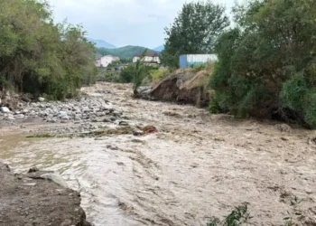 Угроза селей объявлена в трёх областях Казахстана