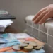 Казахстанцы задолжали 19 млрд тенге за коммунальные услуги