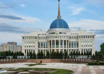 Токаев поздравил Зеленского с 35-летием независимости Украины