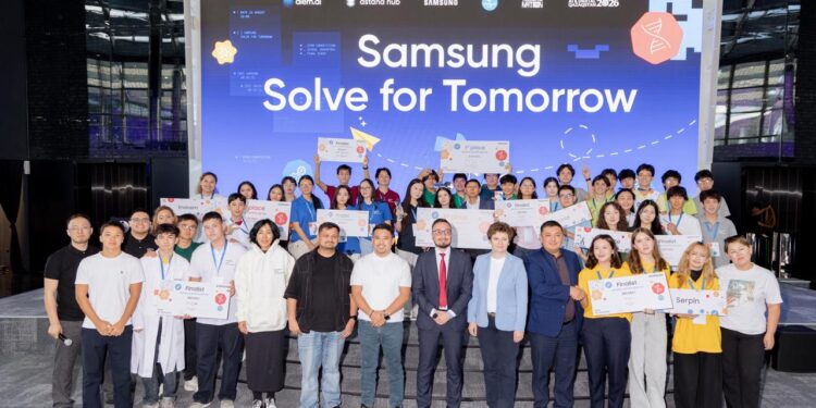 Финал конкурса школьных стартапов Solve For Tomorrow 2026 прошел в Астане